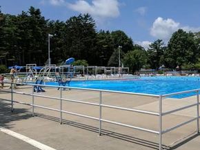 10 Evelyn Drive, Bethpage NY 11714