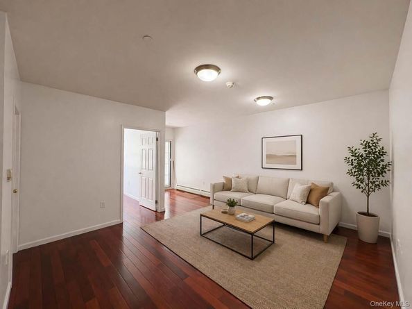 104-33 39th Avenue 2B, Corona NY 11368