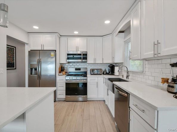 845 E Walnut Street, Long Beach NY 11561