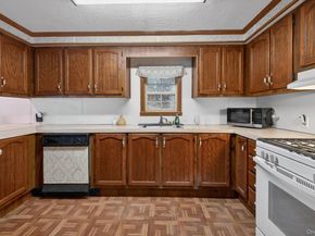 638 Fresh Pond Avenue 375, Calverton NY 11933