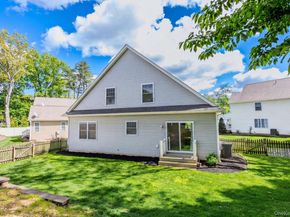 3 Clear Creek Court, Huntington Station NY 11746