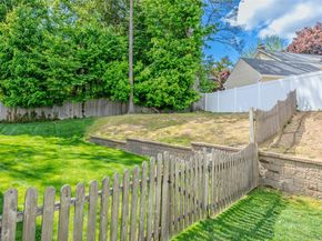 3 Clear Creek Court, Huntington Station NY 11746