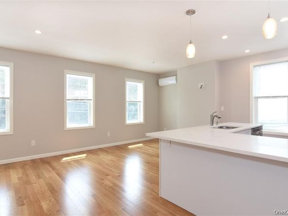 401 Ashford Avenue, Dobbs Ferry NY 10522