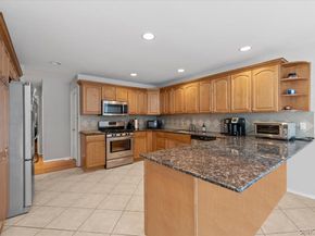 24 Wisteria Drive, Remsenburg NY 11960