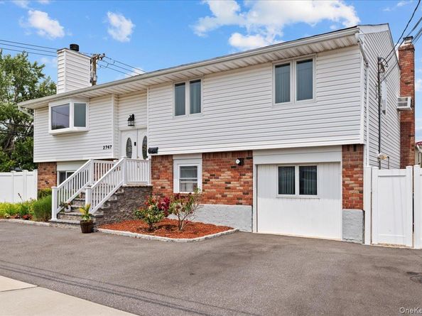 2747 Barbara Road, Bellmore NY 11710