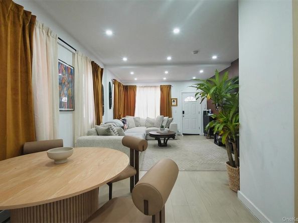 837 E 49th Street, Brooklyn NY 11203