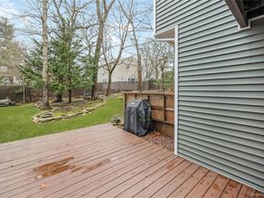 17 Jeremy Circle, Nesconset NY 11767