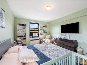 75-15 210th Street 6C, Oakland Gardens NY 11364