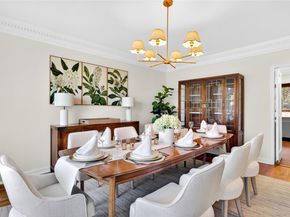138 Payne Whitney Lane, Manhasset NY 11030