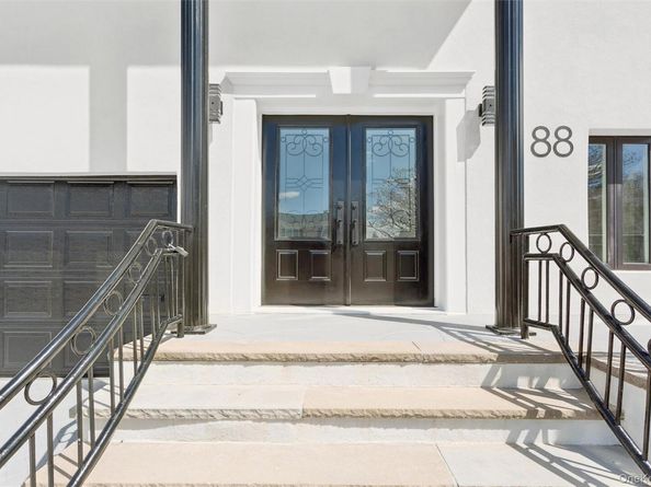 88 Mark Lane, Atlantic Beach NY 11509