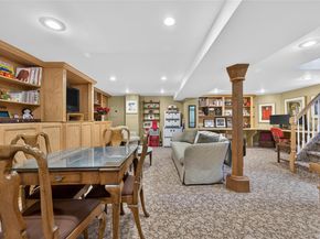114 Roosevelt Street, Garden City NY 11530