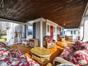 114 Roosevelt Street, Garden City NY 11530