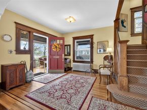 114 Roosevelt Street, Garden City NY 11530
