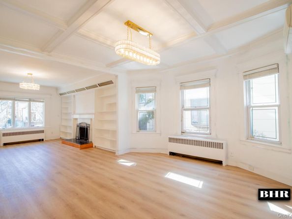 154 Beaumont Street, Brooklyn NY 11235