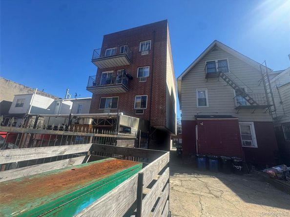 100-11 40th Road, Corona NY 11368