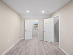 6 Grand Haven Court, Commack NY 11725