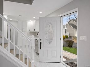 6 Grand Haven Court, Commack NY 11725