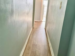 724 E 216th Street 4D, Bronx NY 10467