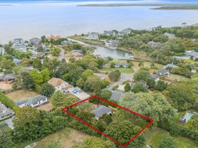 4 Southwind Road, Remsenburg NY 11960