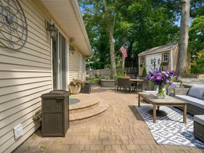 27 Ferndale Avenue, Miller Place NY 11764