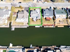 34 Jackson Place, Massapequa NY 11758