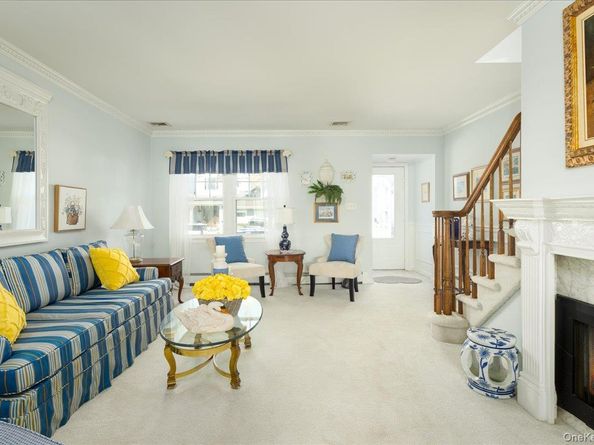 34 Jackson Place, Massapequa NY 11758