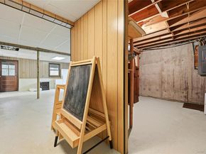 10 Woodhull Road, East Setauket NY 11733