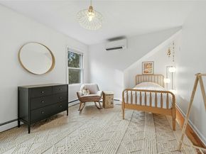 10 Woodhull Road, East Setauket NY 11733