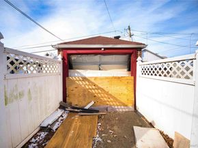 130-12 224th Street, Laurelton NY 11413