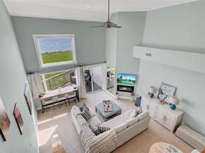 2820 Shipyard Lane 2C2, East Marion NY 11939