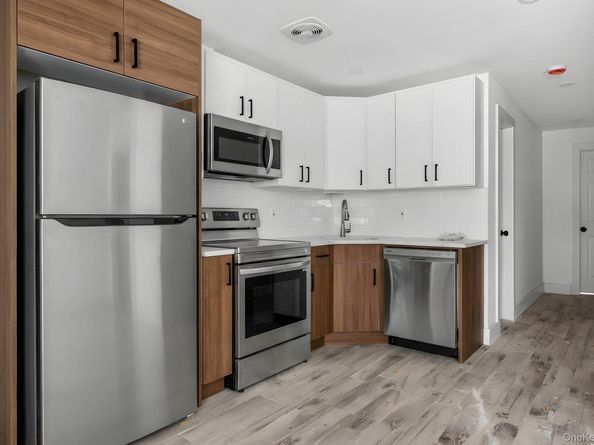 1657 Tillotson Avenue, Bronx NY 10469