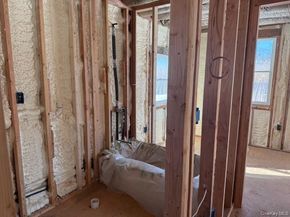 17 Bayport Road, Mastic Beach NY 11951