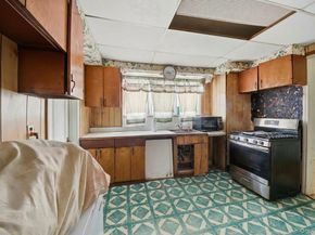 93 Stuyvesant Plaza, Mount Vernon NY 10552