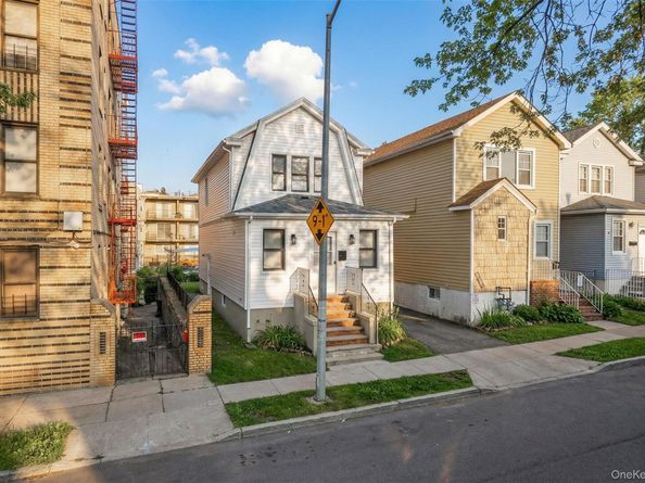 2054 Saint Paul Avenue, Bronx NY 10461