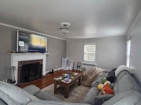 42 Sunset Drive, Hempstead NY 11550