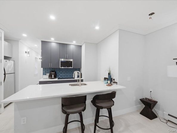 92 Elliott Avenue, Yonkers NY 10705