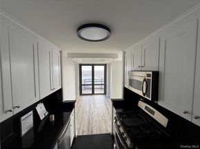 11201 Queens Boulevard 18B, Forest Hills NY 11375