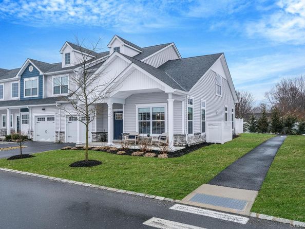 59 Farm Acre Circle, Mount Sinai NY 11766