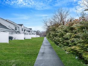 59 Farm Acre Circle, Mount Sinai NY 11766