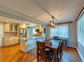 9 Donna Place, East Islip NY 11730