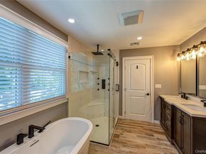 9 Donna Place, East Islip NY 11730