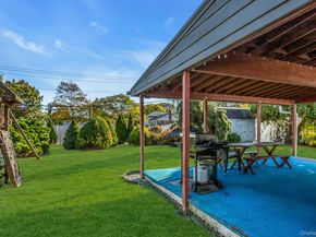 17 Linwood Place, Massapequa Park NY 11762