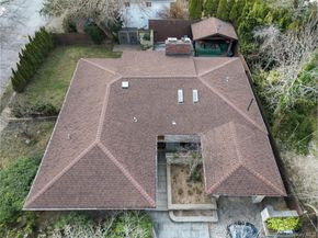 41 Erick Avenue, Hewlett NY 11557