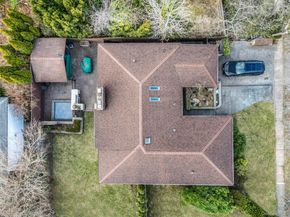 41 Erick Avenue, Hewlett NY 11557