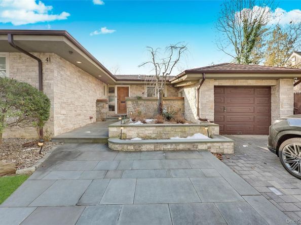 41 Erick Avenue, Hewlett NY 11557