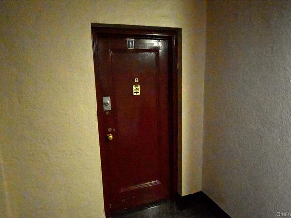 43-10 48TH Avenue 6B, Woodside NY 11377