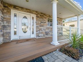 85 S Dunton Avenue, East Patchogue NY 11772