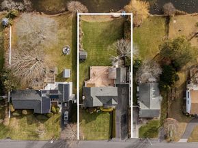 85 S Dunton Avenue, East Patchogue NY 11772