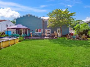 17 Sterling Drive, Lake Grove NY 11755