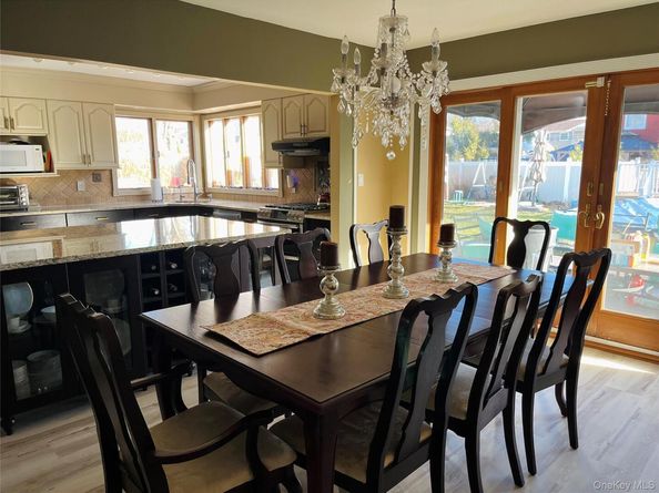 17 Sterling Drive, Lake Grove NY 11755